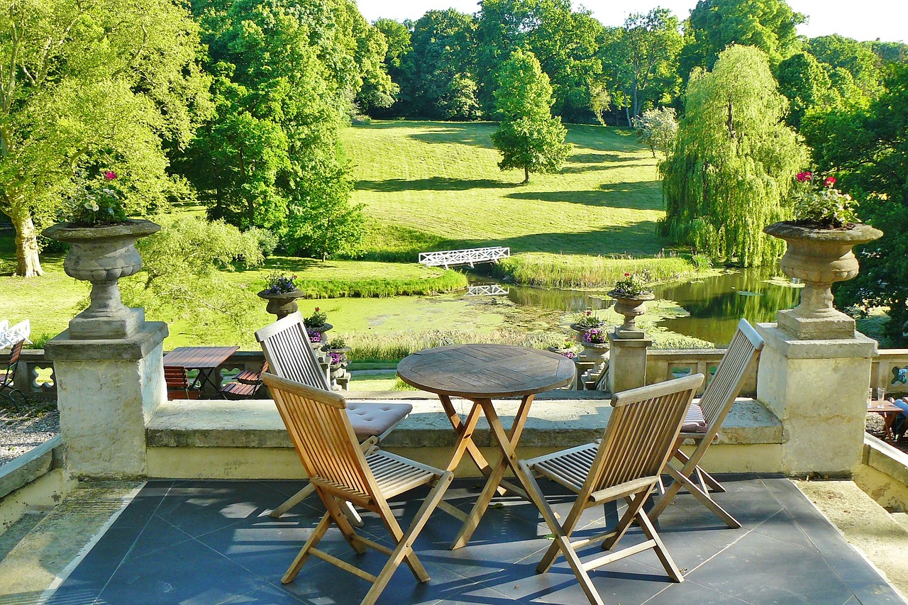 Designing Your Dream Patio: Essential Elements for Stylish and Functional Outdoor Furnishings